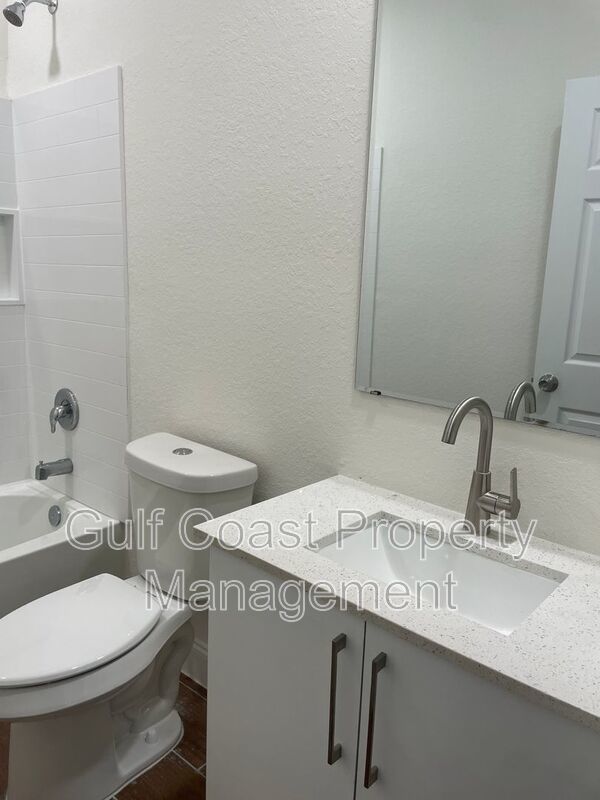 126 Viewpoint Drive property image