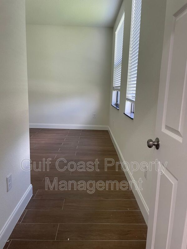 126 Viewpoint Drive property image