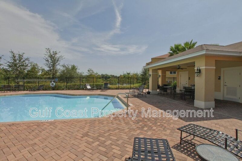 Annual 2BR/2.5BA Townhome with Preserve Views, New Kitchen Upgrades & Community Pool in Gated Willowbrook property image