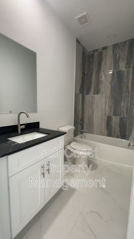 1114 NW 22nd Terrace property image