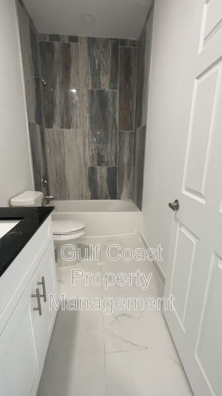 1114 NW 22nd Terrace property image