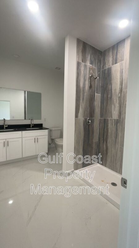 1114 NW 22nd Terrace property image