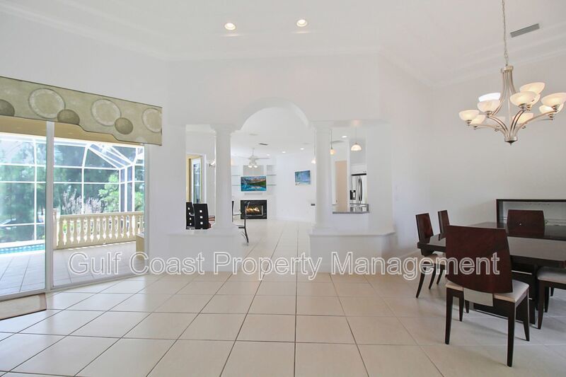 Annual Rental Home with 4BR/3BA Pool with Boat Slip in Harbour Landings property image