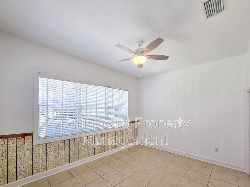 Annual Rental Home with 4BR/3BA Pool with Boat Slip in Harbour Landings property image