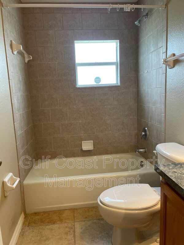825 Sunrise Blvd property image