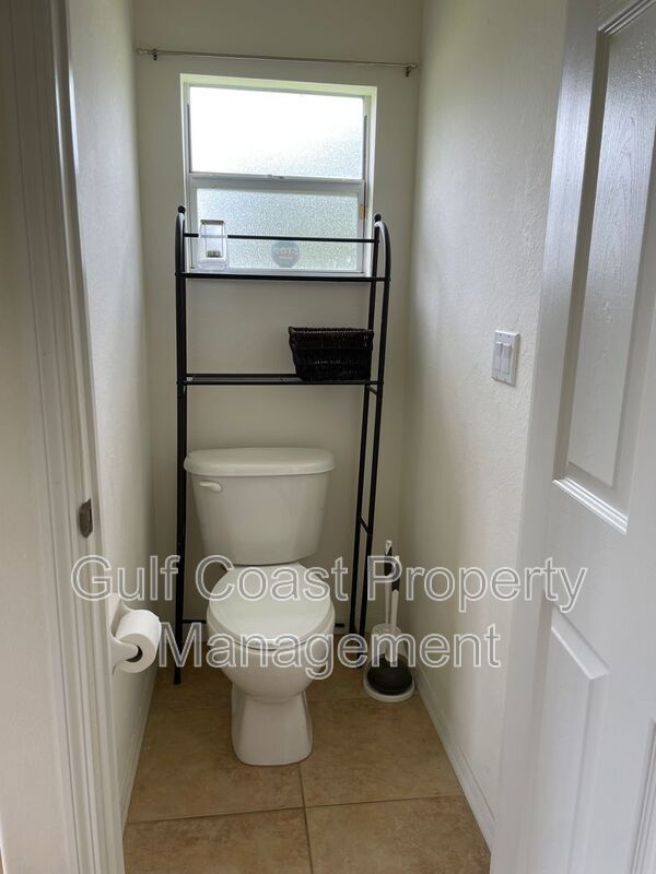 825 Sunrise Blvd property image