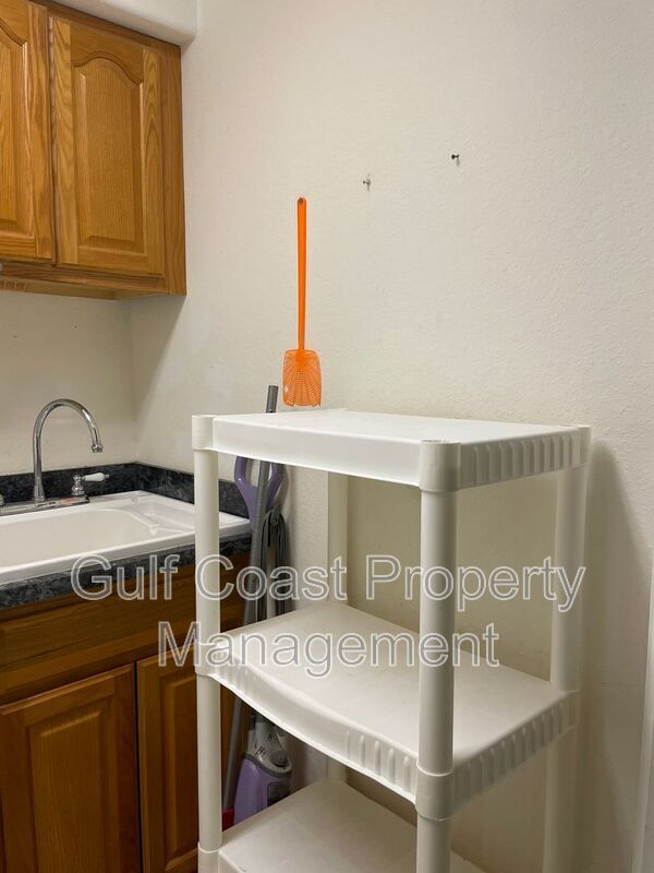 825 Sunrise Blvd property image