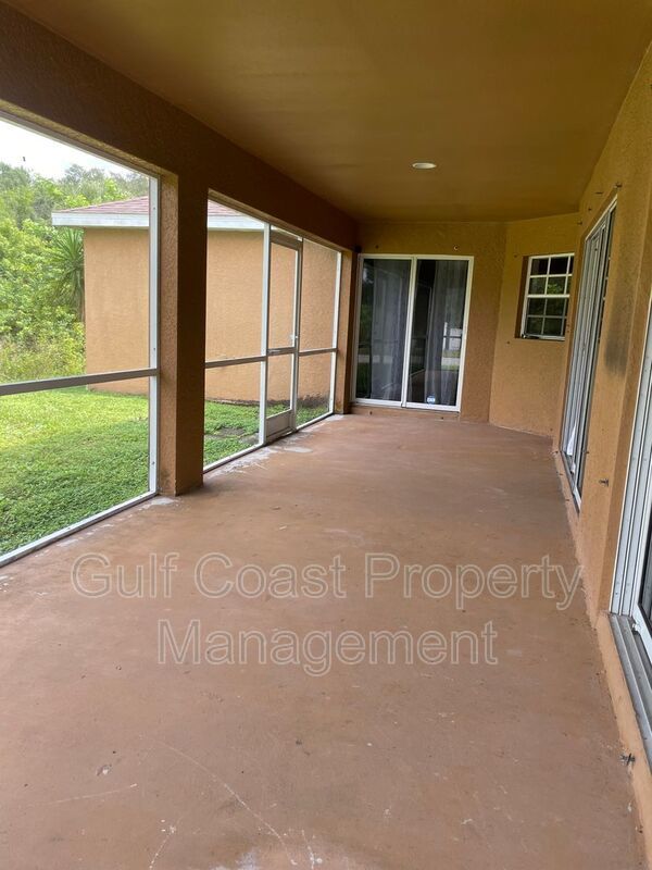 825 Sunrise Blvd property image