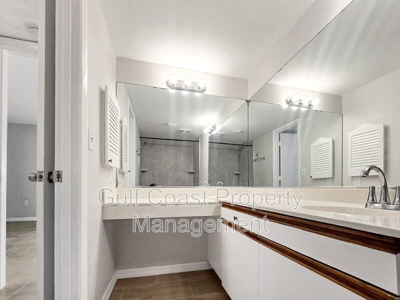 Annual ground Floor Condo with 2-Bedrooms, 2 Baths and Golf Course Views in Palm Aire’s Eagle Creek! property image