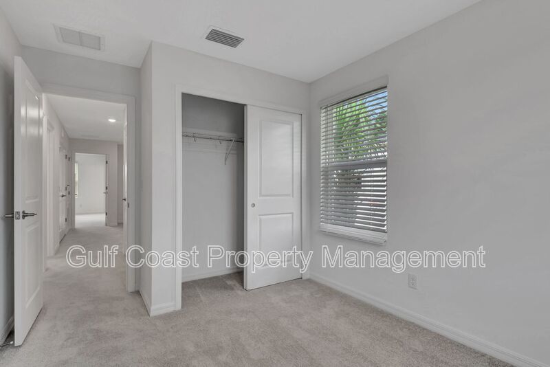 Annual Rental – Brand-New End Unit 3 Bedroom, 2.5 Bath Townhome with Garage and Lake Views in Azario, Lakewood Ranch property image