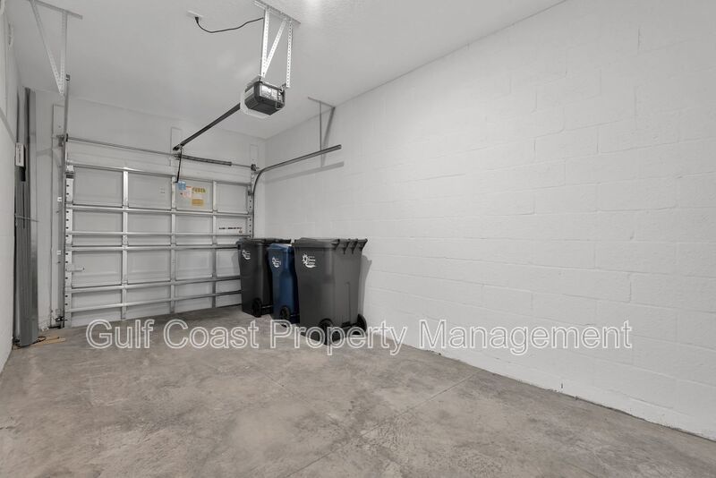 Annual Rental – Brand-New End Unit 3 Bedroom, 2.5 Bath Townhome with Garage and Lake Views in Azario, Lakewood Ranch property image