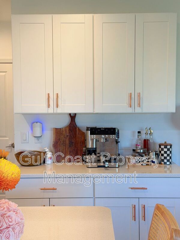 Annual unfurnished Rental, 4-Bedroom Home with Pond Views and Custom Putting Green in Artisan Lakes/Eaves-Available December 1st property image