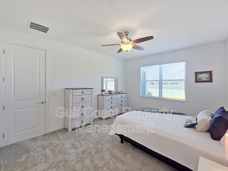 Annual Rental – Furnished or Unfurnished 2-Bedroom Villa with Flex Room and Lake Views in Del Webb Bayview, a 55+ Gated Community property image