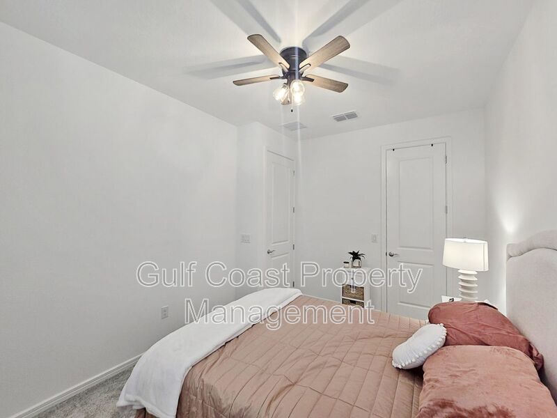 Annual Rental – Furnished or Unfurnished 2-Bedroom Villa with Flex Room and Lake Views in Del Webb Bayview, a 55+ Gated Community property image