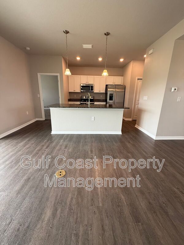 1716 NW 12th Terrace property image