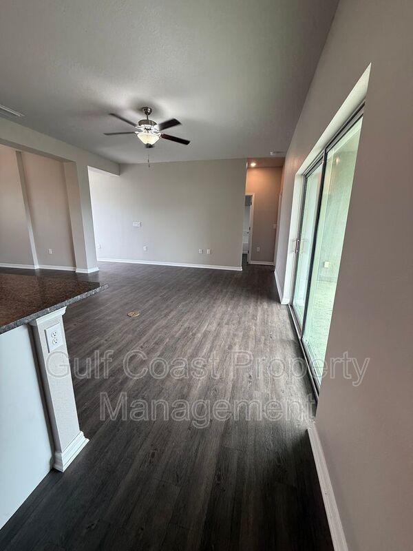 1716 NW 12th Terrace property image