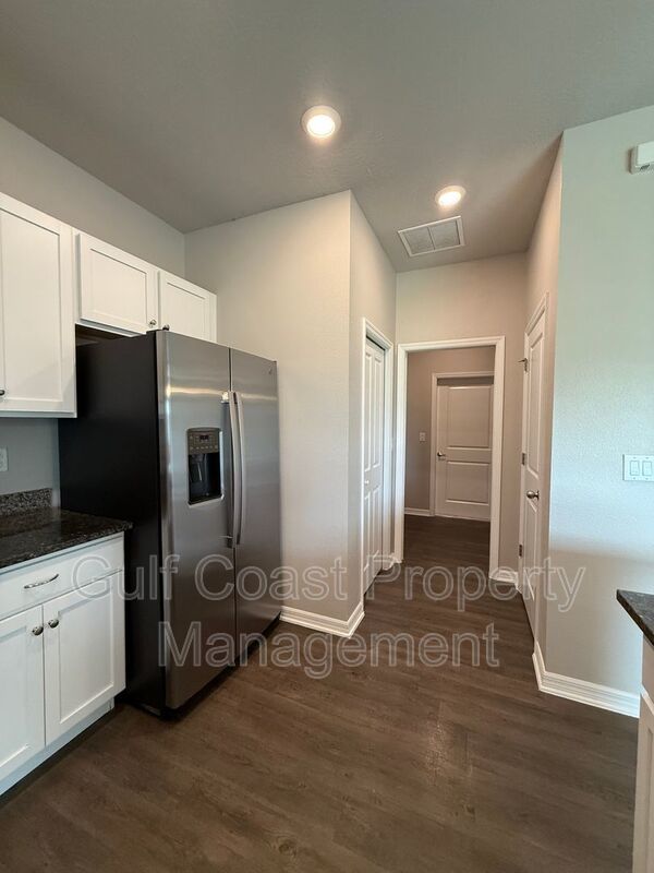 1716 NW 12th Terrace property image