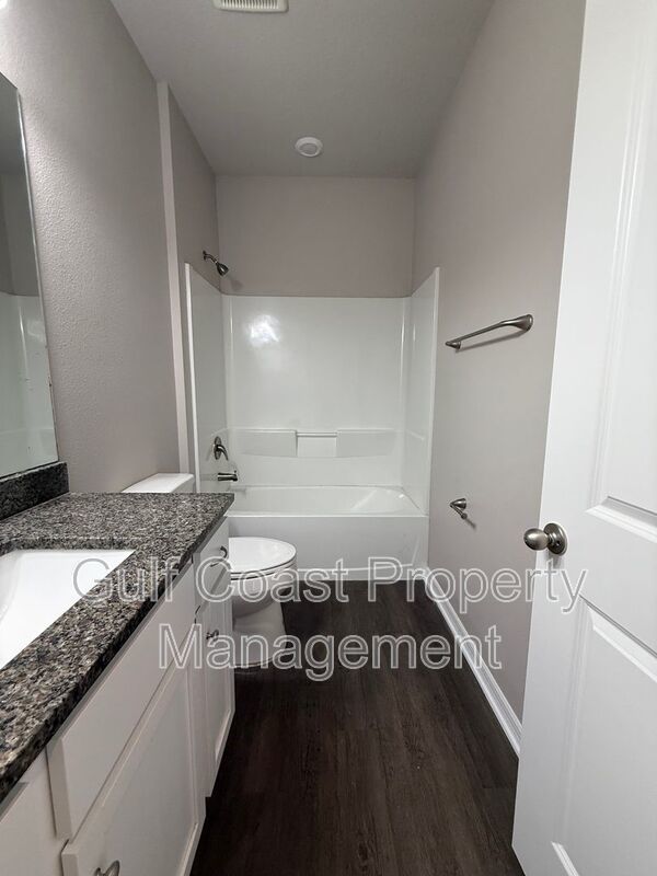 1716 NW 12th Terrace property image