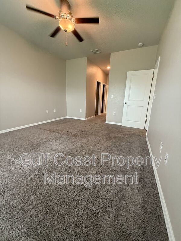 1716 NW 12th Terrace property image