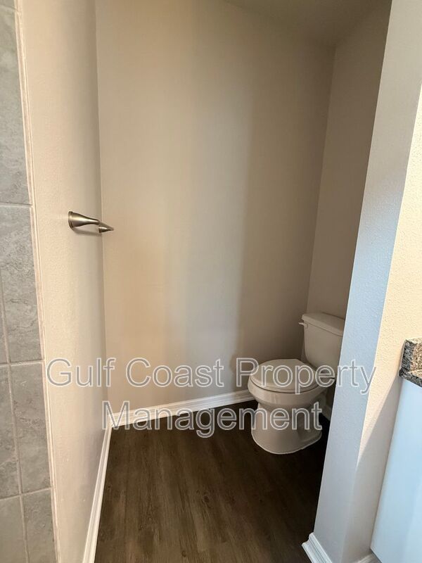 1716 NW 12th Terrace property image