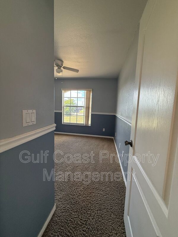 2725 Chiquita Blvd property image