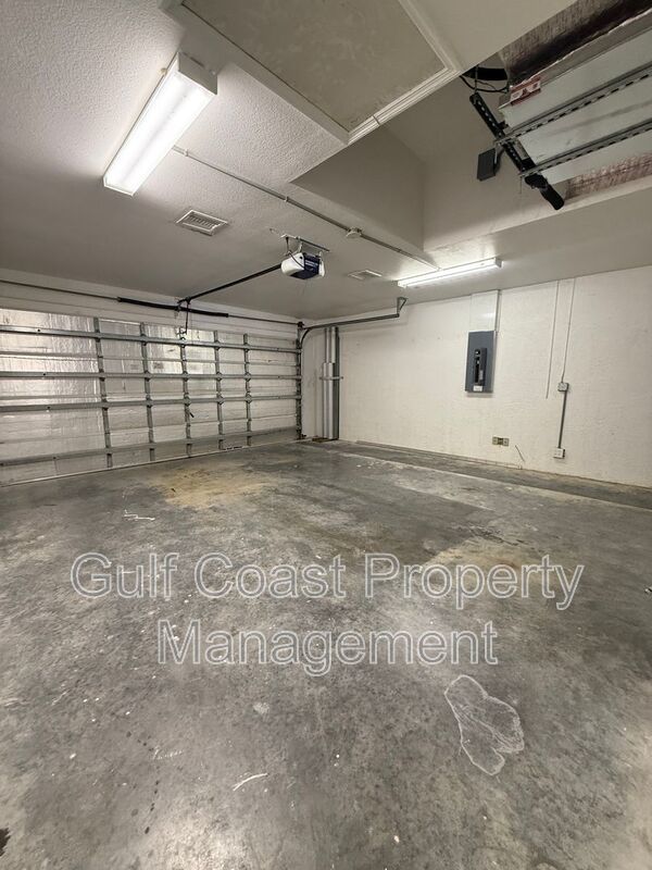 2725 Chiquita Blvd property image
