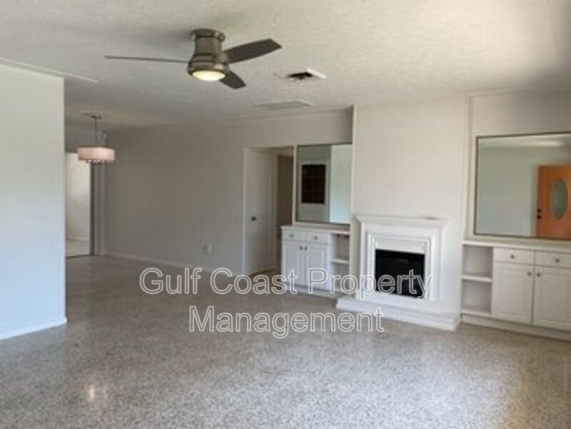 Spacious 3-Bedroom Home in Southgate for Rent property image