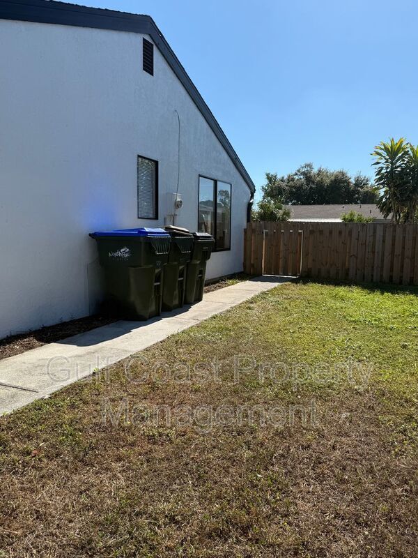 8127 Chesebro Ave property image