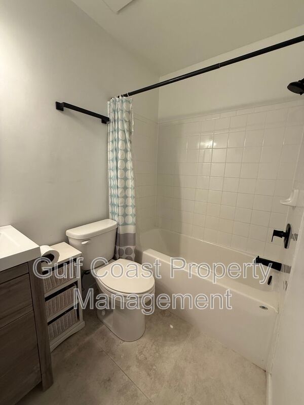 8127 Chesebro Ave property image