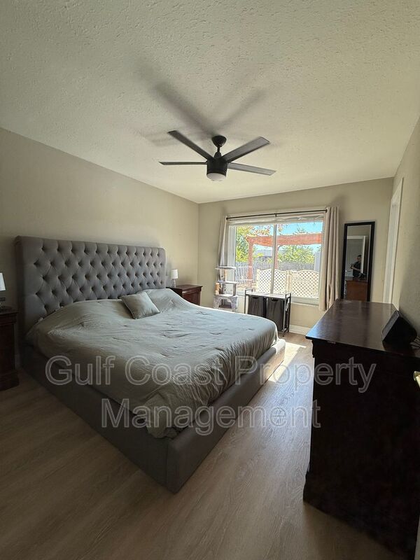 8127 Chesebro Ave property image