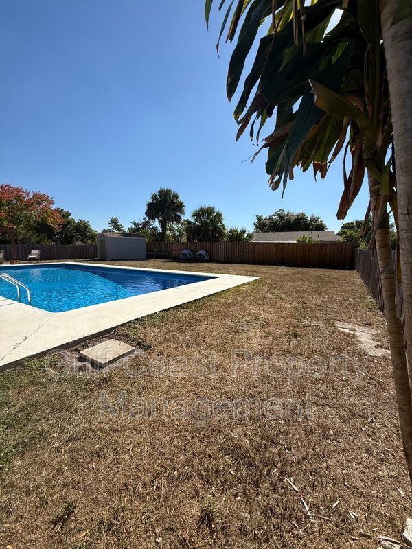 8127 Chesebro Ave property image