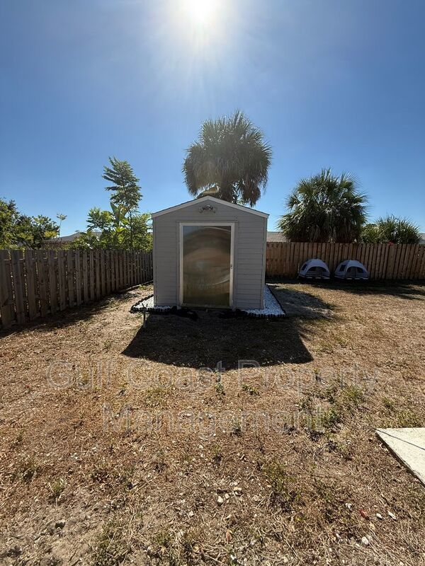 8127 Chesebro Ave property image