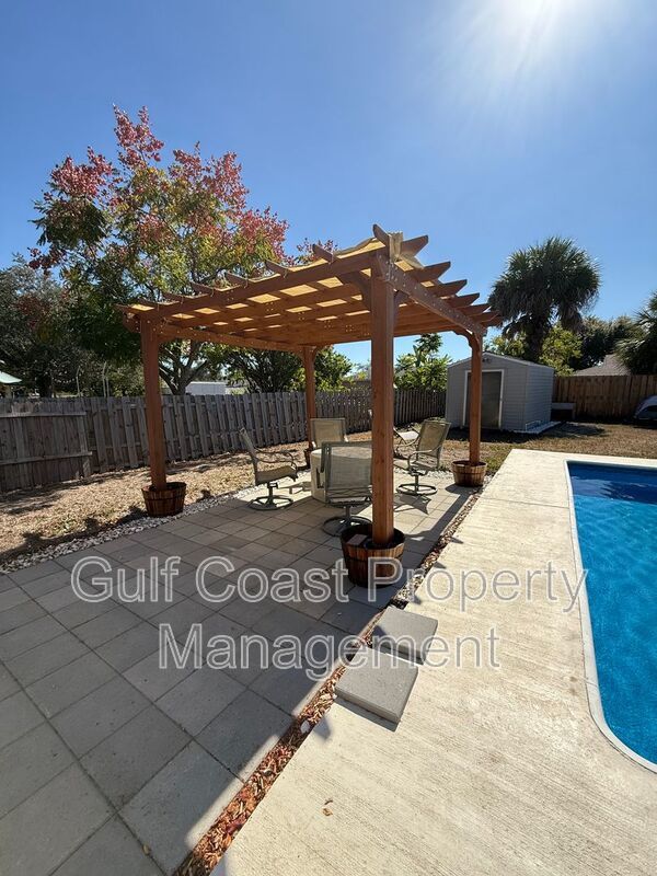 8127 Chesebro Ave property image