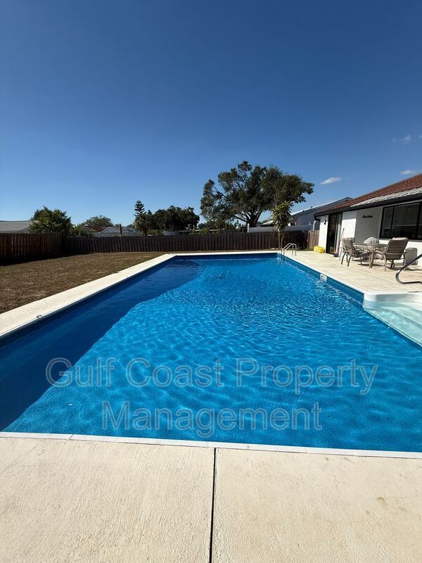 8127 Chesebro Ave property image