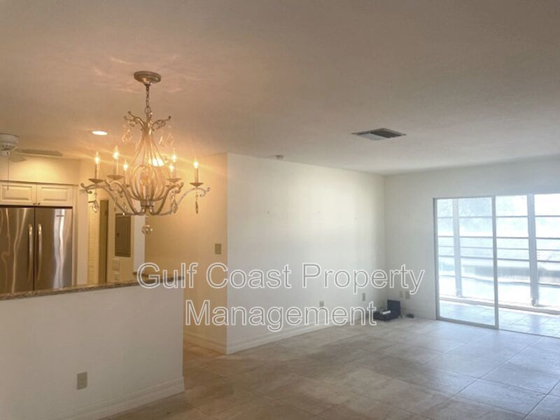 Elevated Island Living on Longboat Key property image