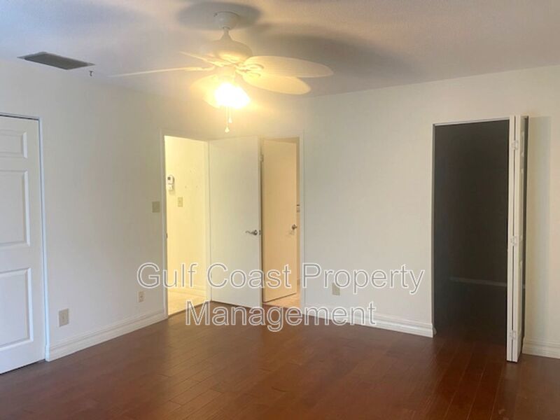 Elevated Island Living on Longboat Key property image