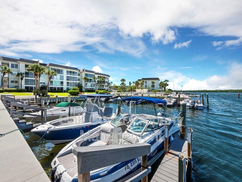 Elevated Island Living on Longboat Key property image