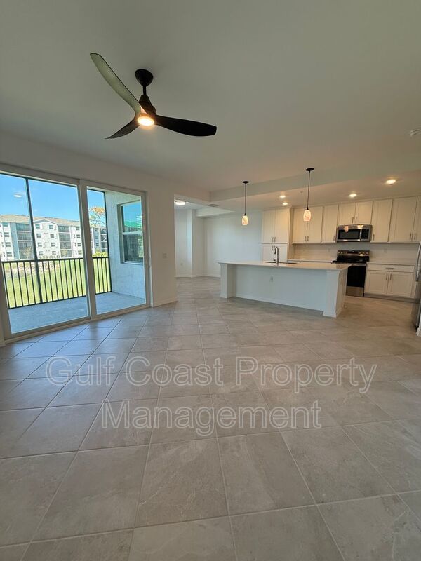 18461 Copperhead Ct. N #422 property image