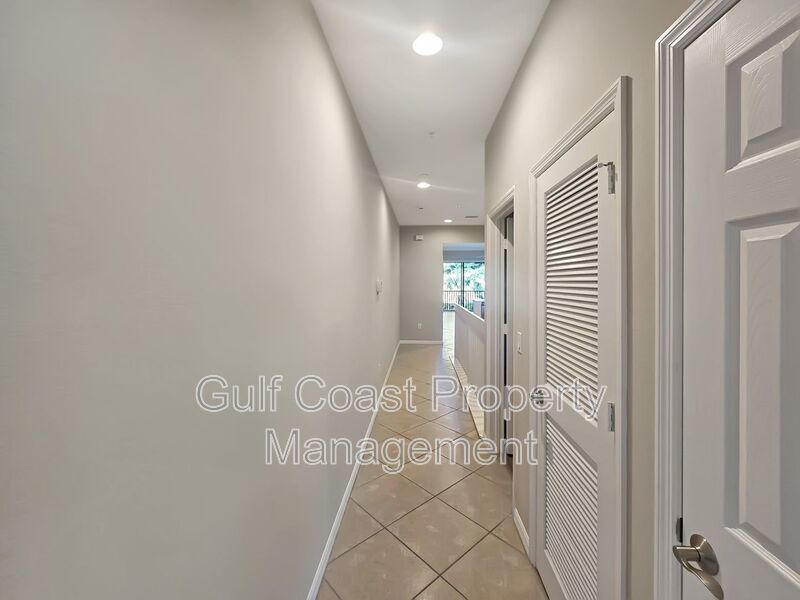 Annual rental-2Bed, 2 bath condo with a one car garage in the highly desirable Palma Sola Trace community! property image