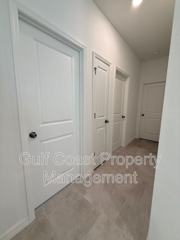 3844 Treasure Oak Way property image