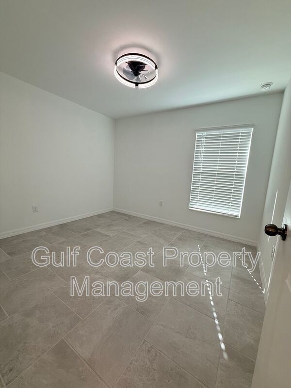 3844 Treasure Oak Way property image