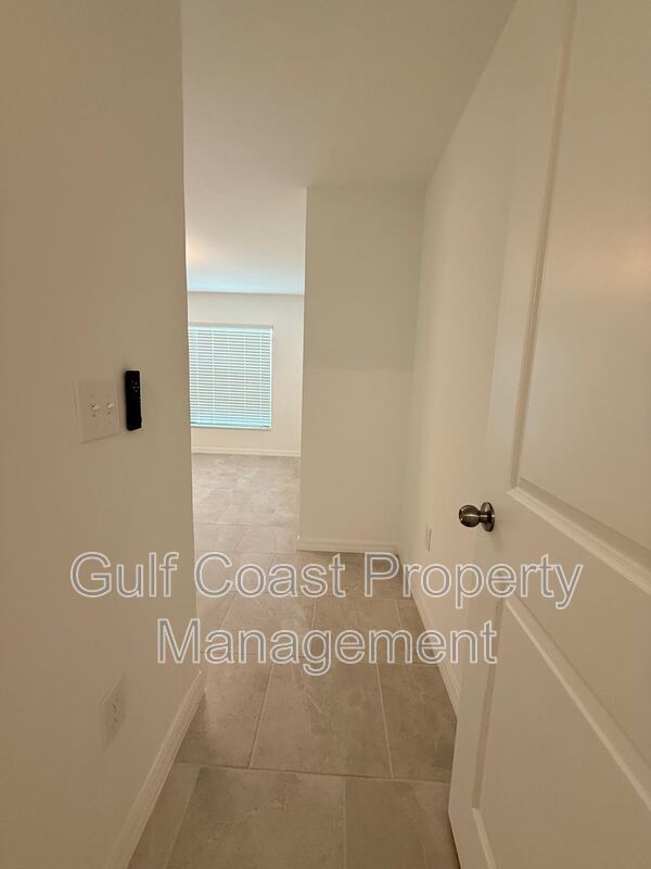 3844 Treasure Oak Way property image