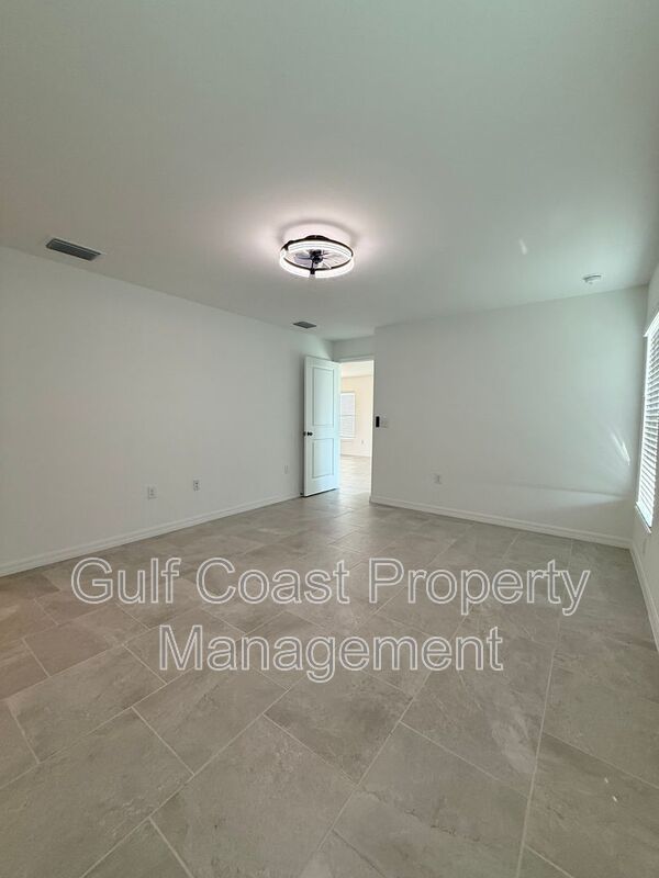 3844 Treasure Oak Way property image