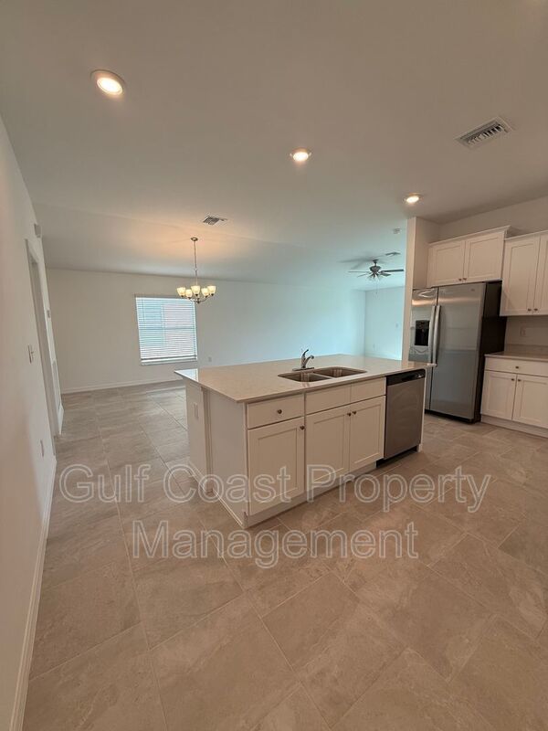 3850 Treasure Oak Way property image