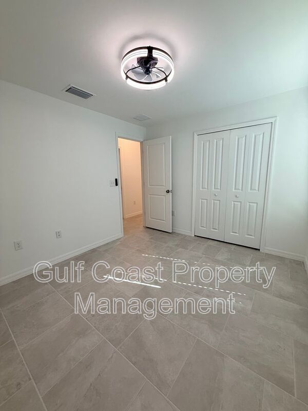 3850 Treasure Oak Way property image