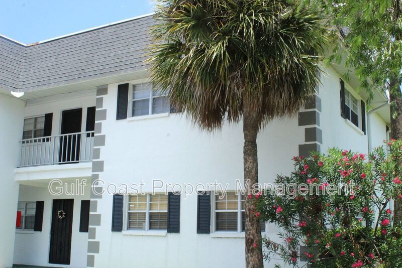 Annual 2nd Floor, One-Bedroom Condo with Screened Lanai and Preserve Views property image