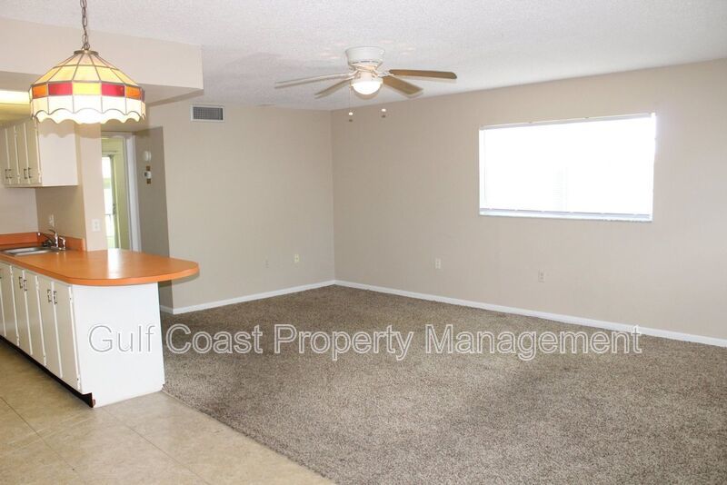 Annual 2nd Floor, One-Bedroom Condo with Screened Lanai and Preserve Views property image