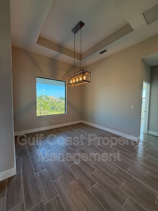 1229 NE 19th Ave property image