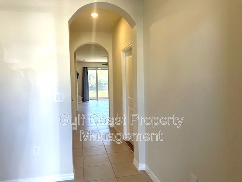 Gated Palmer Ranch Townhome Near Legacy Trail & Gulf Beaches property image