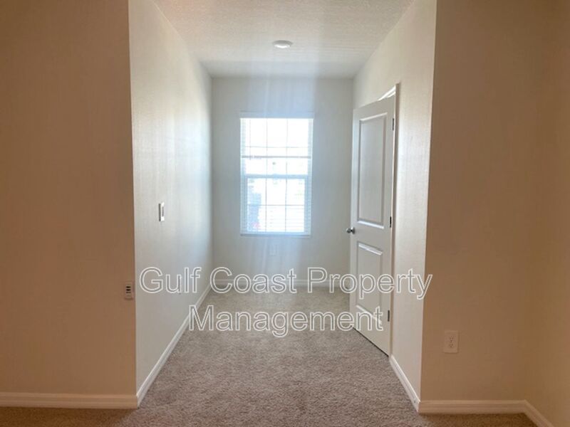 Gated Palmer Ranch Townhome Near Legacy Trail & Gulf Beaches property image